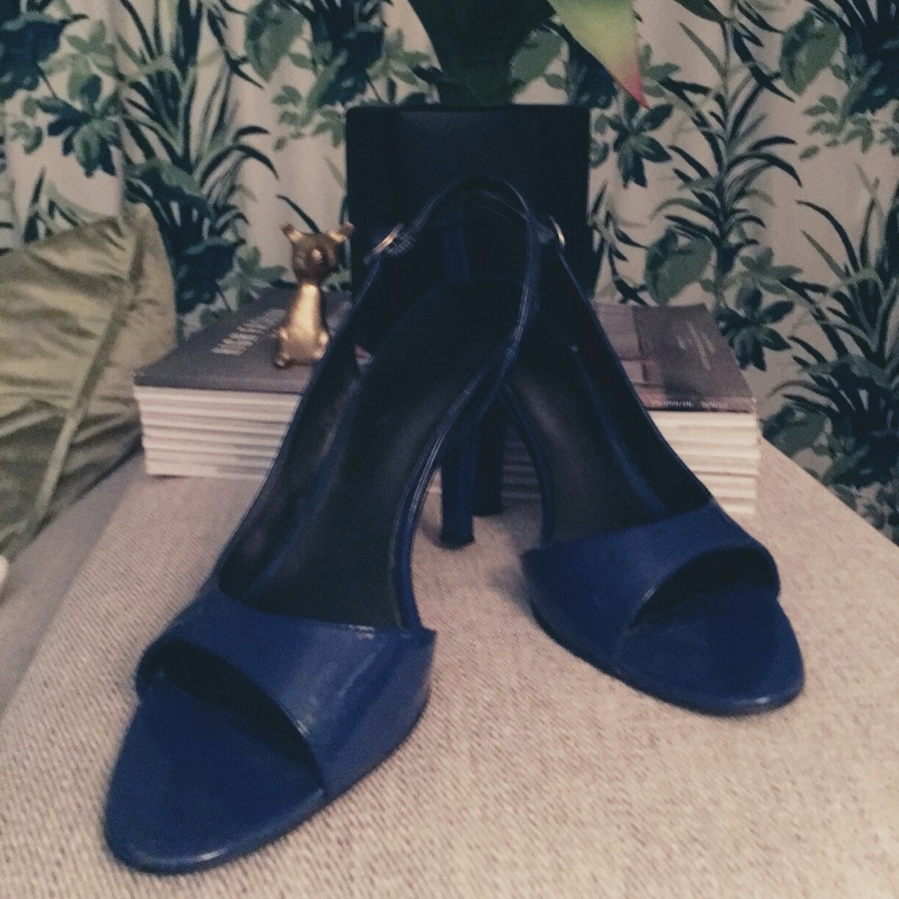 Nine West Sling Back Heels